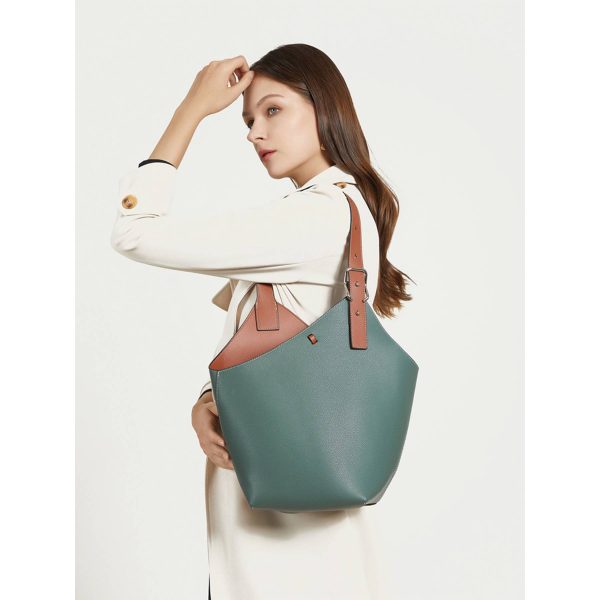Genuine Leather Large-capacity commuter tote bag