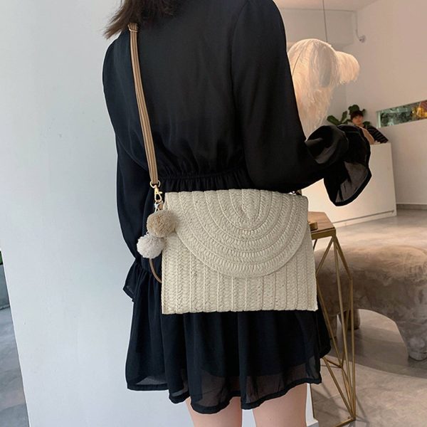 Woven Women Summer Beach Shoulder Bag - Image 3