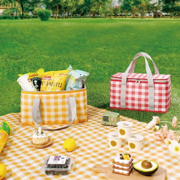 Large Capacity Portable Cooler Outdoor Picnic Insulated Bag - Image 4
