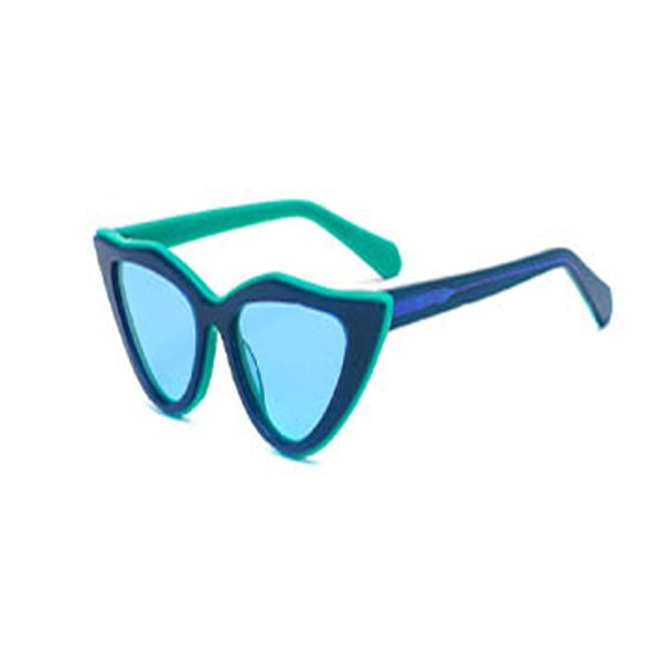 UV Protection Classic Sunglasses - Image 2