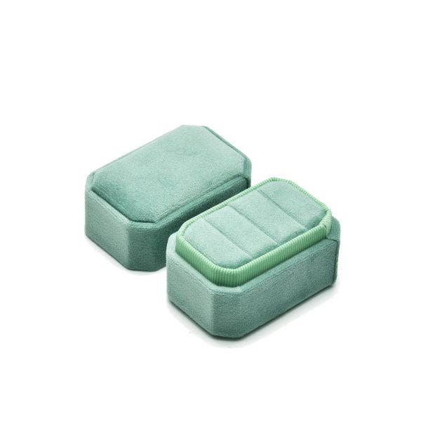 Compatc Portable Soft Velvet Ring Box w/ Large Capacity - Image 4