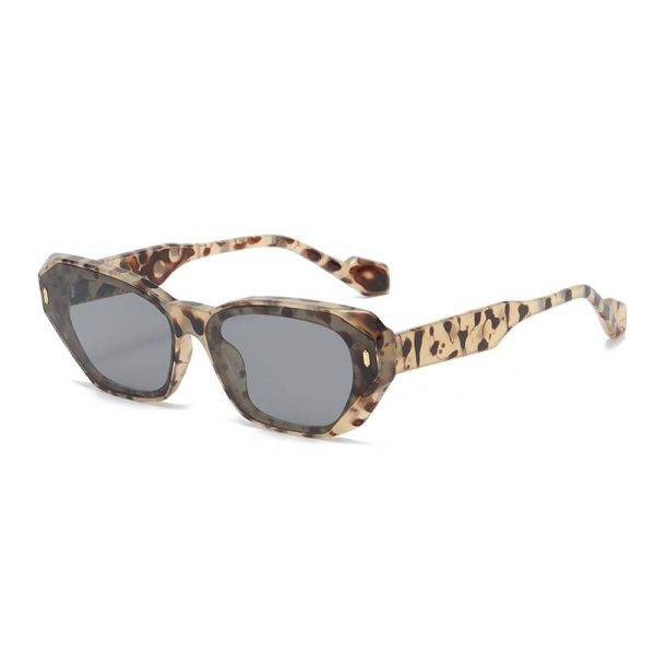 Sunglasses for Women - Image 4