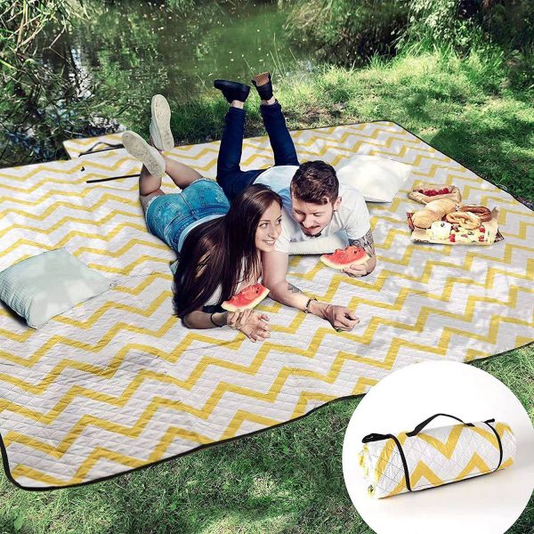 Portable Large Waterproof Picnic Blanket - Image 7