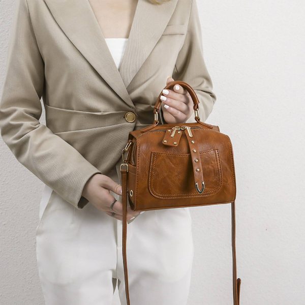 Pu Leather rivet Crossbody Bag for Women Offers Zipper - Image 2