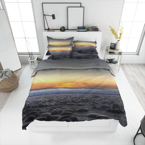 Bedding Three Piece Set - Image 3