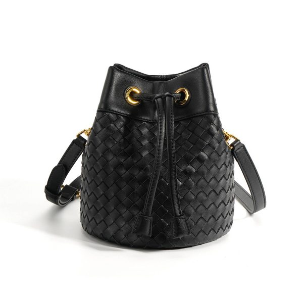 Genuine Leather Innovative drawstring cross-body bag - Image 2