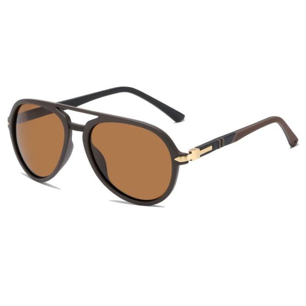 Classic Trendy Sunglasses - Image 3