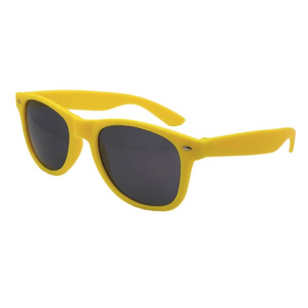 Classic Solid Color Sunglasses - Image 3