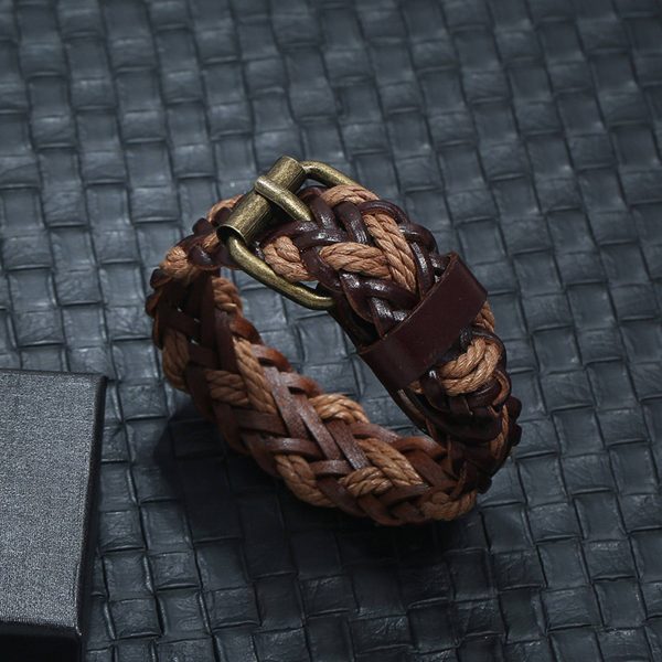 PU Simple personality street photography men's bracelet - Image 2