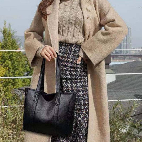 Large Capacity PU Leather Tote Bag - Image 3