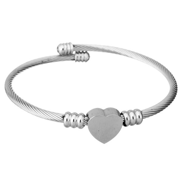 Heart shaped woven bracelet - Image 2
