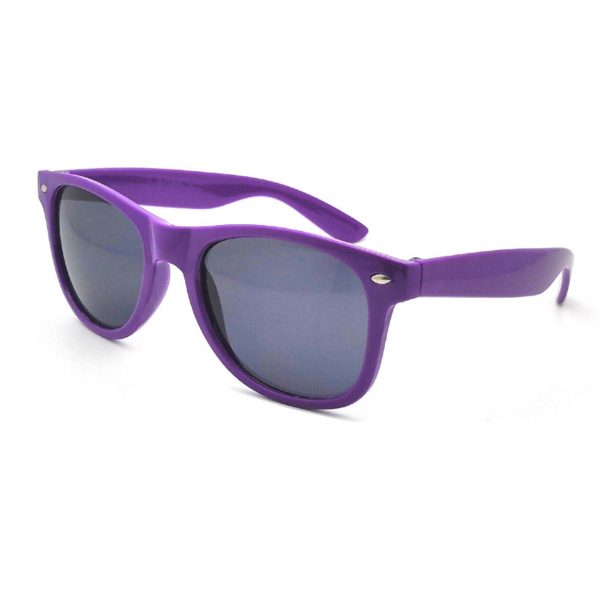 Classic Solid Color Sunglasses - Image 7