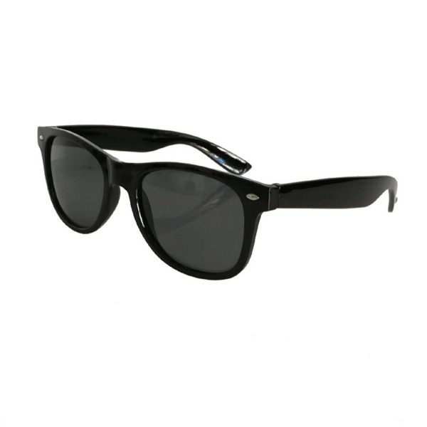 Classic Solid Color Sunglasses - Image 9