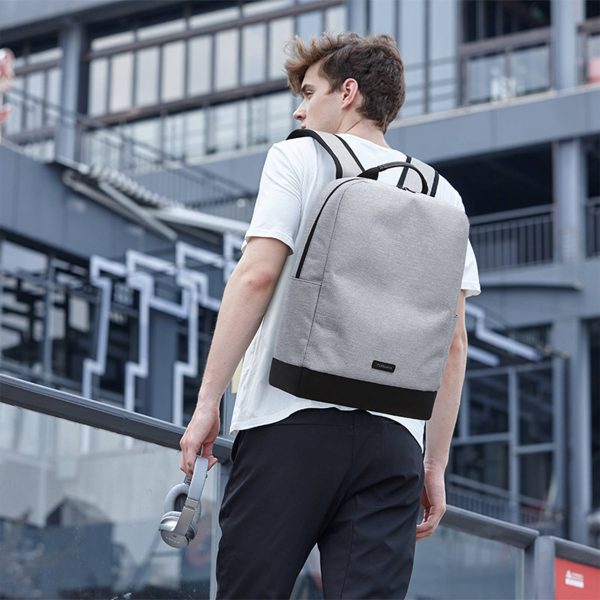 Polyester high-capacity minimalist computer backpack - Image 3