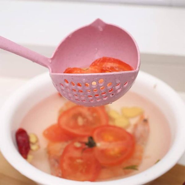 Heat-Resistant Hanging 2-In-1 Kitchen Ladle W/ Strainer - Image 6