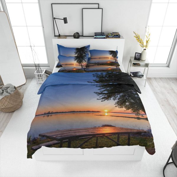 Bedding Three Piece Set - Image 4