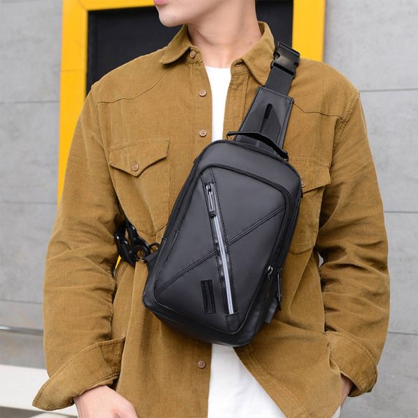 Multifunctional waterproof sports reflective crossbody bag - Image 9