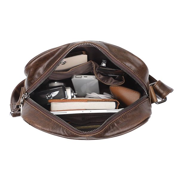 Small Leather Crossbody bag - Image 4