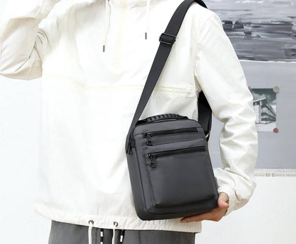 Oxford Weafable Cross-body bag - Image 6