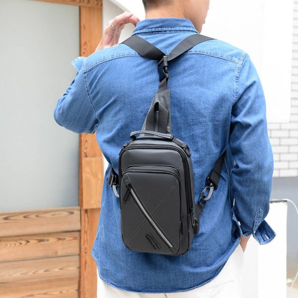 Multifunctional waterproof sports reflective crossbody bag - Image 8