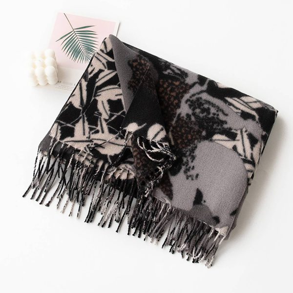 Women's Thickened Polyester Tie-Dye Scarf w/ Tassels - Image 5