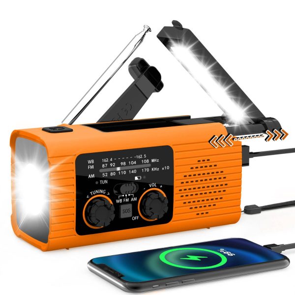 Outdoor Hand Crank LED Solar Powered Emergency Radio - Image 4