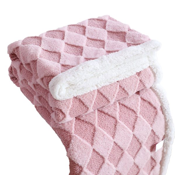 Fade Proof Polyester Double Layer Winter Blanket - Image 6